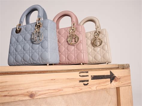 making of dior bag